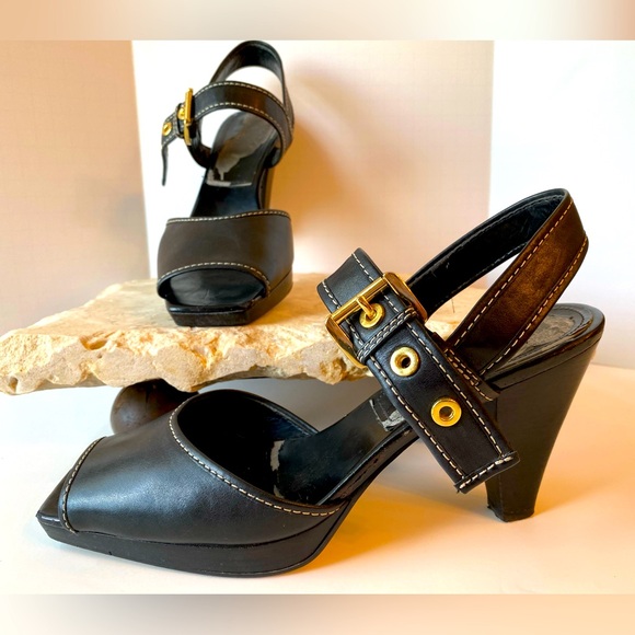 Women’s Franco Sarto Buckle Strap Square Toe Heels Sz 9.5 - Picture 1 of 7